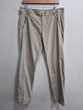 L.L. Bean Womens Beige Nylon Straight Leg Hiking Pants Size 12